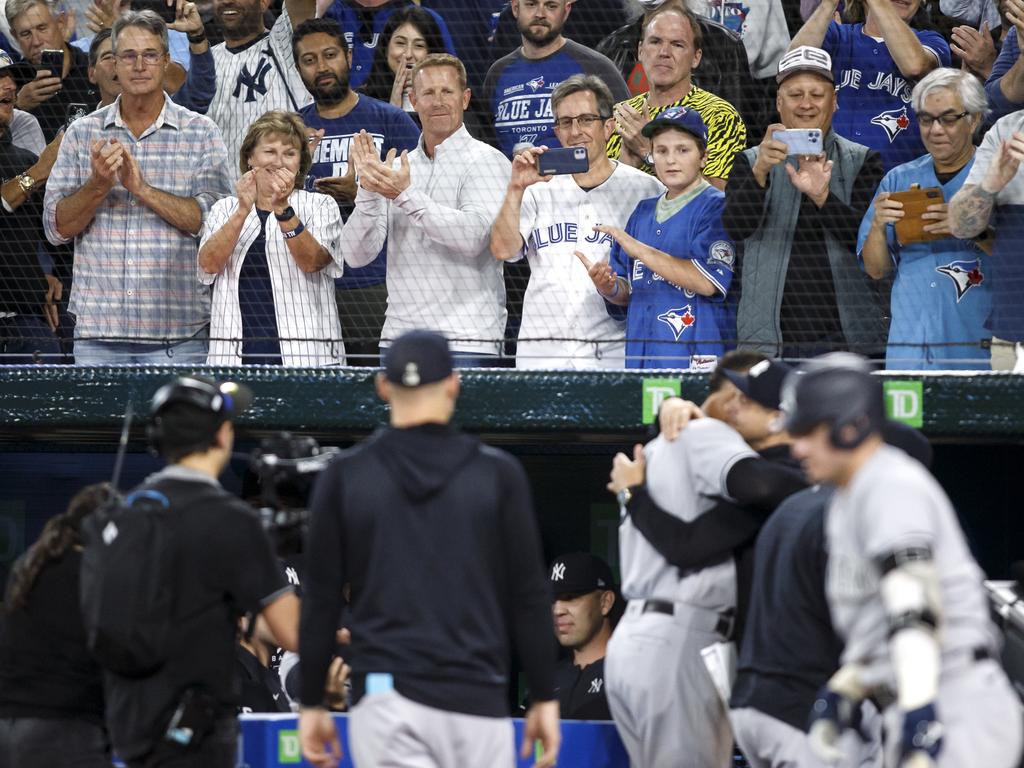 Aaron Judge Hits 62nd Home Run to Break Roger Maris's AL Record - WSJ