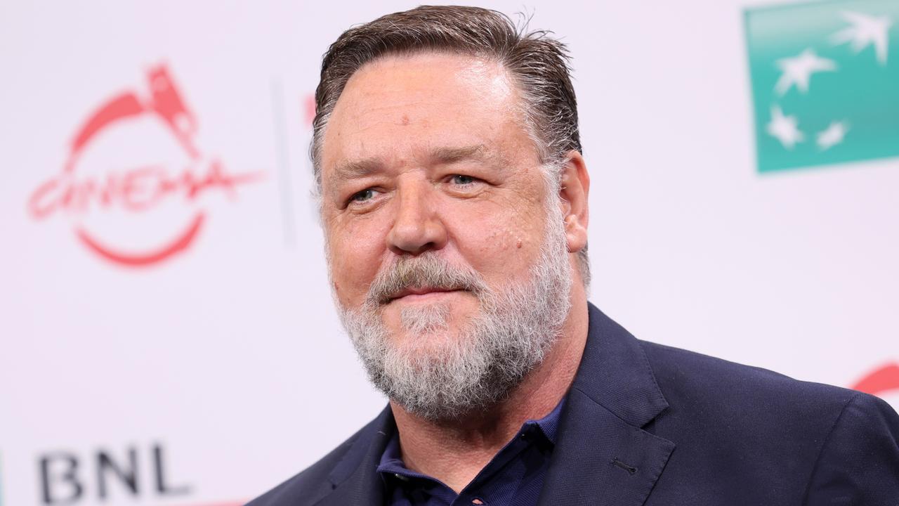 Russell Crowe not married to Britney Theriot, says Erin Molan | news ...