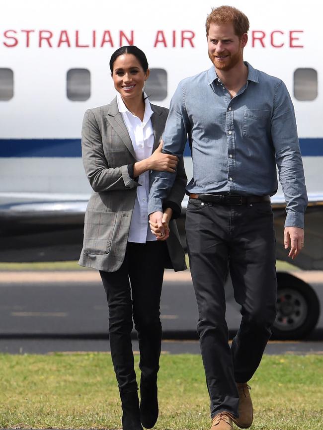 The couple travelled on a RAAF plane to Dubbo last year.