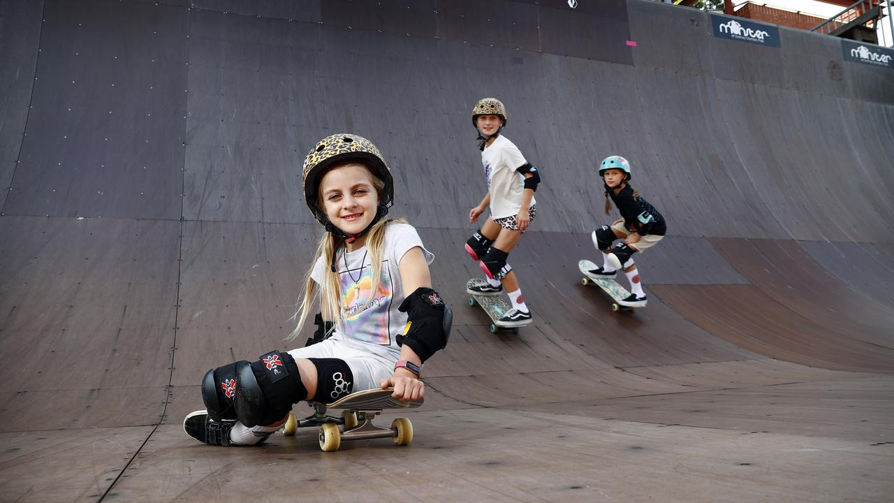 Skater girls