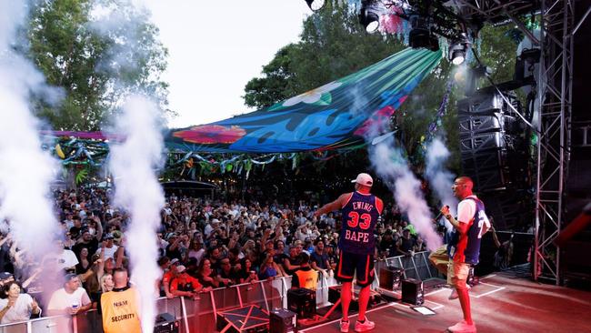 Bliss n Eso on stage at GC500 on Friday. Picture: Supplied