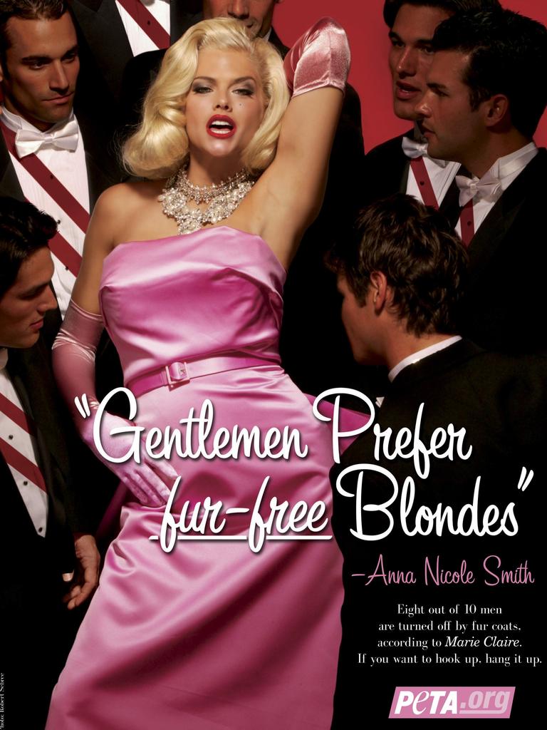 n this handout image from PETA, Anna Nicole Smith poses as Marliyn Monroe for a 2004 PETA ad campaign titled, Gentlemen Prefer Fur Free Blondes. Smith, the pneumatic blonde whose life played out as an extraordinary tabloid tale - Playboy centerfold, jeans model, bride of an octogenarian oil tycoon, reality-show subject, tragic mother - died Thursday, Feb. 8, 2007 after collapsing at a hotel. She was 39. (AP Photo/PETA, Robert Sebree)