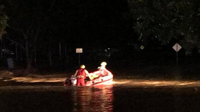 Cyclone Queensland: ex-Tropical Cyclone Iris could reform and bombard ...