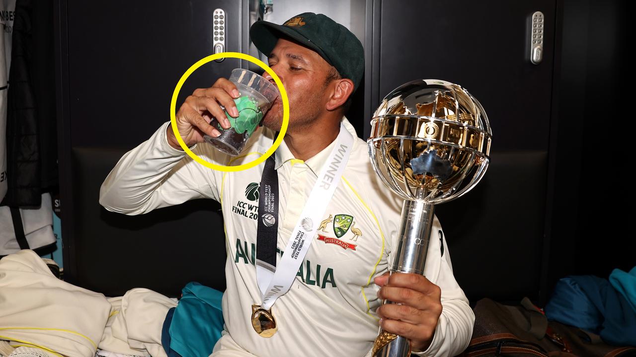 Khawaja Clinches Player of the Match Award in First Ashes Test : r