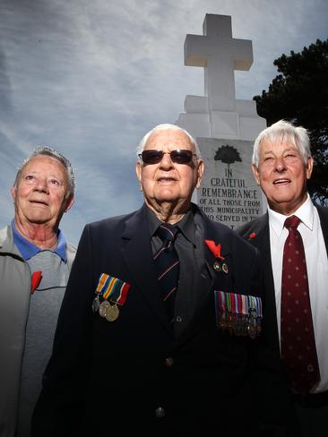 (L-R) Frank Morris, Bruce Myers and Kevin Knight after the Remembrance Day service at Penguin.