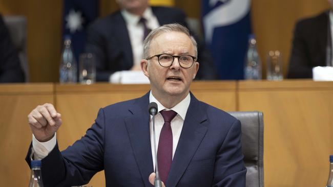 Prime Minister Anthony Albanese has confirmed that Optus will ‘foot the bill’ for the cost of replacement passports. Picture: NCA NewsWire / Gary Ramage