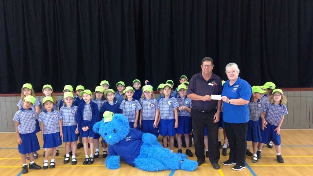 big-bluey-helps-to-raise-funds-for-rescue-helicopter-service-daily