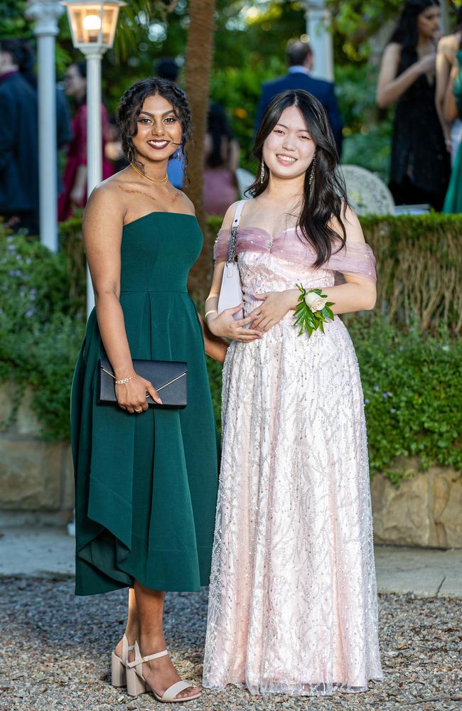 Tashi Velu, 18, Amy Liu, 18. Picture: Christian Gilles