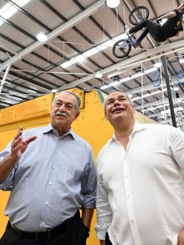 Gold Coast Mayor Tom Tate (pictured right) with Brisbane Organising Committee for the 2032 Olympic Games chief Andrew Liveris at the Carrara Indoor Sports Centre.