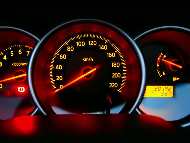 Car dashboard     speedometer / odometer