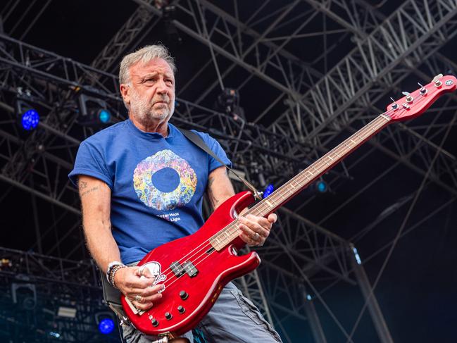 Victorious 2021 - Peter Hook and the Light perform on the Common Stage Picture: Vernon Nash (270821-070)