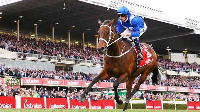 Hugh Bowman riding Winx to her third Cox Plate victory in 2018. Picture: Michael Dodge/Getty Images