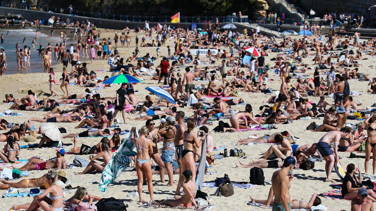 Expect more crowded beaches when Australia’s population hits 30 million people within a decade. Picture: NCA NewsWire / Gaye Gerard