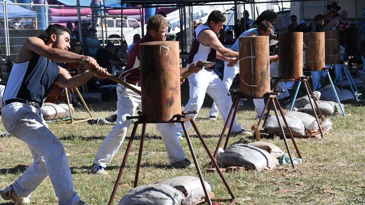 Woodchop at the 151st Clermont Show.