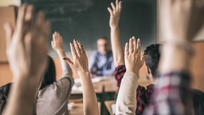 A high proportion of Australian teenagers say their classrooms are noisy and disruptive.