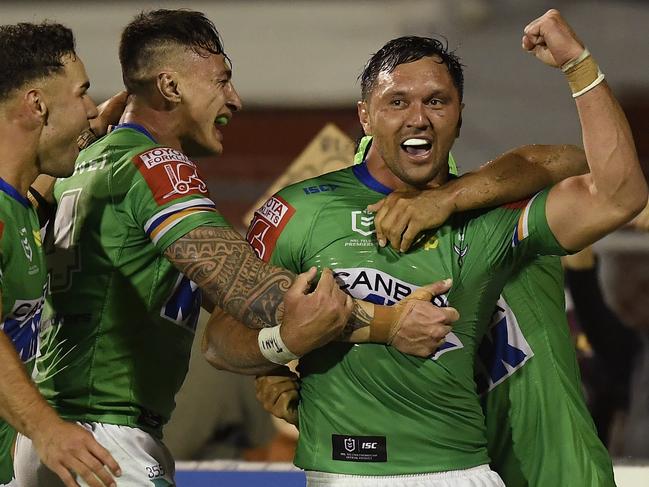 MACKAY, AUSTRALIA - AUGUST 27:  Jordan Rapana of the Raiders celebrates after scoring the game winning try during the round 24 NRL match between the New Zealand Warriors and the Canberra Raiders at BB Print Stadium, on August 27, 2021, in Mackay, Australia. (Photo by Ian Hitchcock/Getty Images)