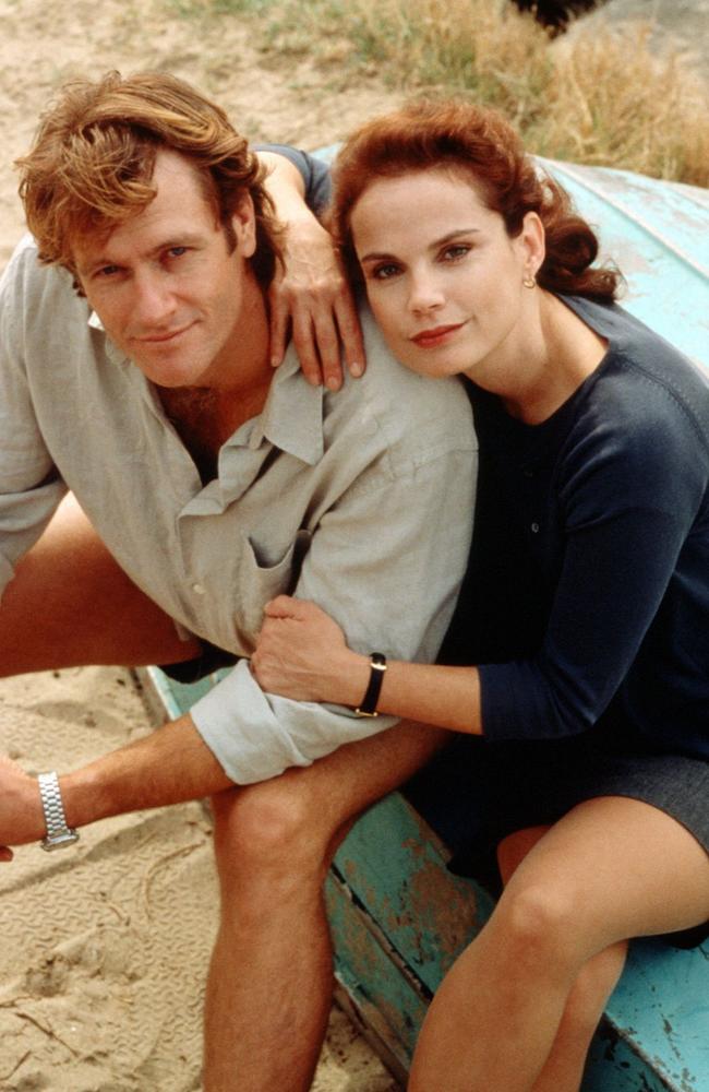 William McInnes and Sigrid Thornton in SeaChange.