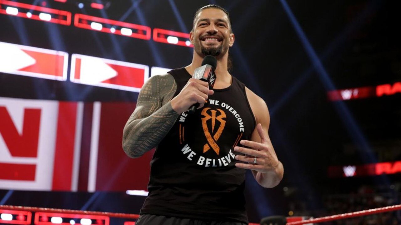 Roman Reigns announces his leukaemia is in remission on WWE's Monday Night Raw.