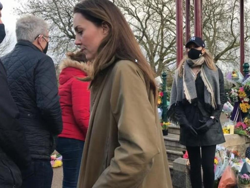 Kate Middleton unexpectedly paid her respects to Sarah Everard at Clapham Common, honouring the 33-year-old who was allegedly murdered by a police officer. Picture: Supplied Twitter/Instagram