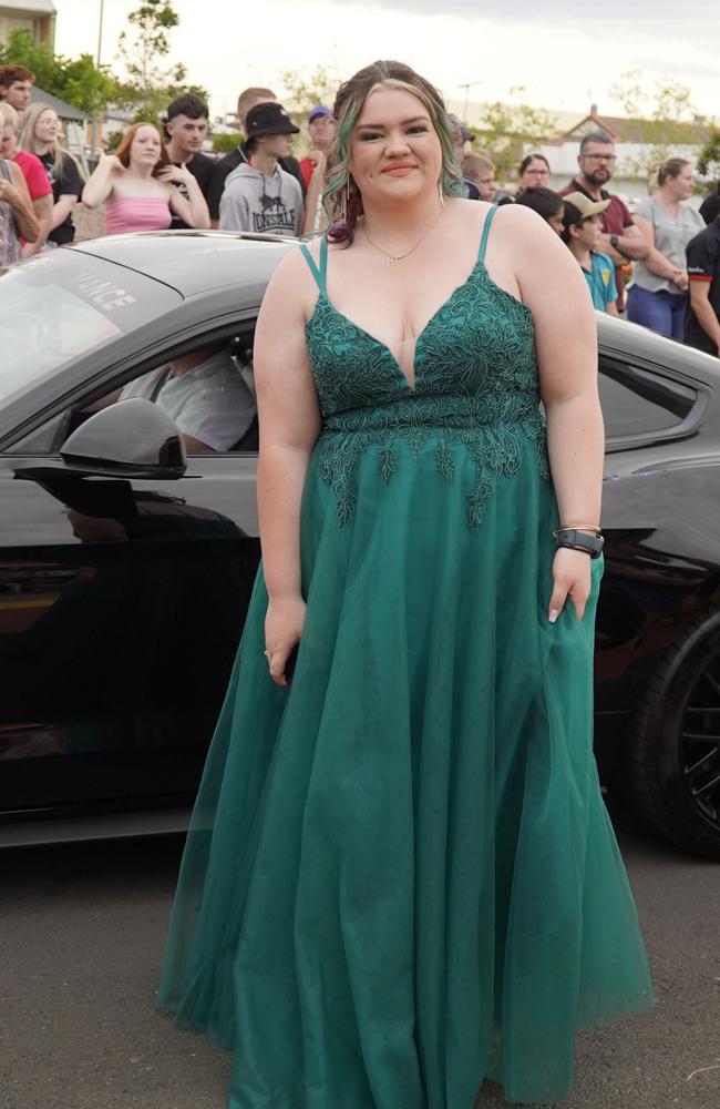 Georgia Millers arriving at the 2023 Kingaroy State High School formal.