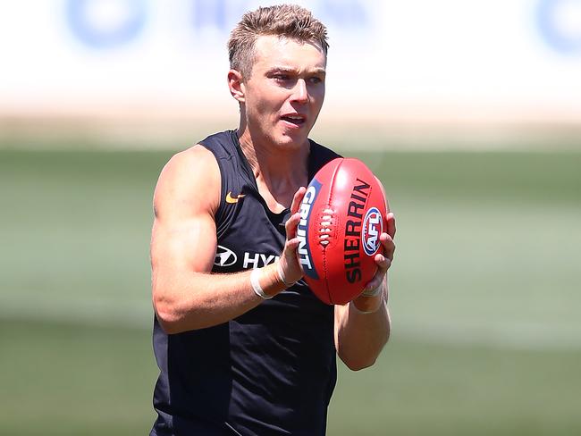 MELBOURNE, AUSTRALIA - NOVEMBER 19: Patrick Cripps of the Blues marks the ball during a Carlton Blues AFL training session at Ikon Park on November 19, 2018 in Melbourne, Australia. (Photo by Michael Dodge/Getty Images)