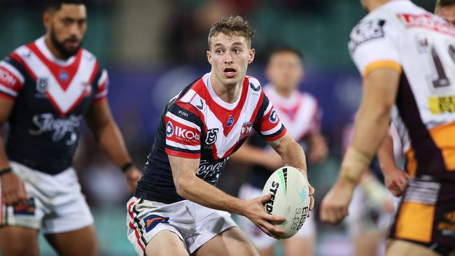 SYDNEY, AUSTRALIA - MAY 22:  Sam Walker of the Roosters runs with the ball during the round 11 NRL match between the Sydney Roosters and the Brisbane Broncos at Sydney Cricket Ground, on May 22, 2021, in Sydney, Australia. (Photo by Matt King/Getty Images)