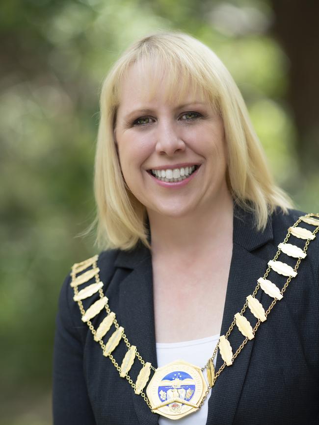 Hills Shire Mayor Michelle Byrne profile generic