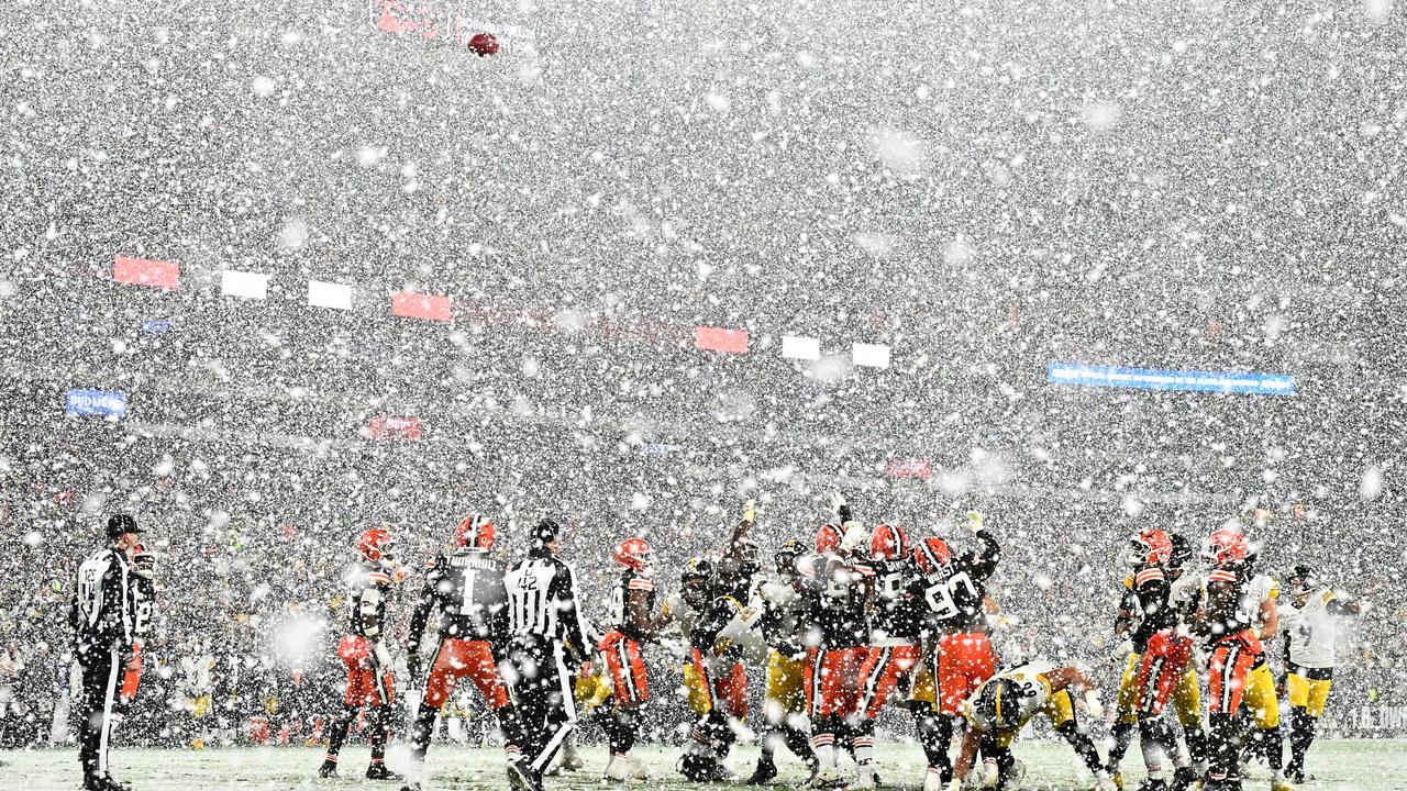 Stunning Blizzard Art: NFL Game Transforms Before Shocking Upset