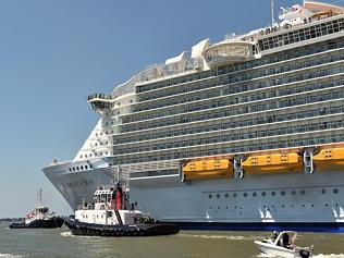 World’s biggest cruise ship sets sail