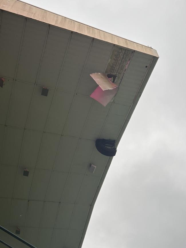 A piece of roofing fell from the Bill O’Reilly Stand ahead of the Sydney Smash.