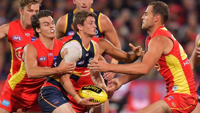 Matt Crouch returned from injury with 30 disposals.