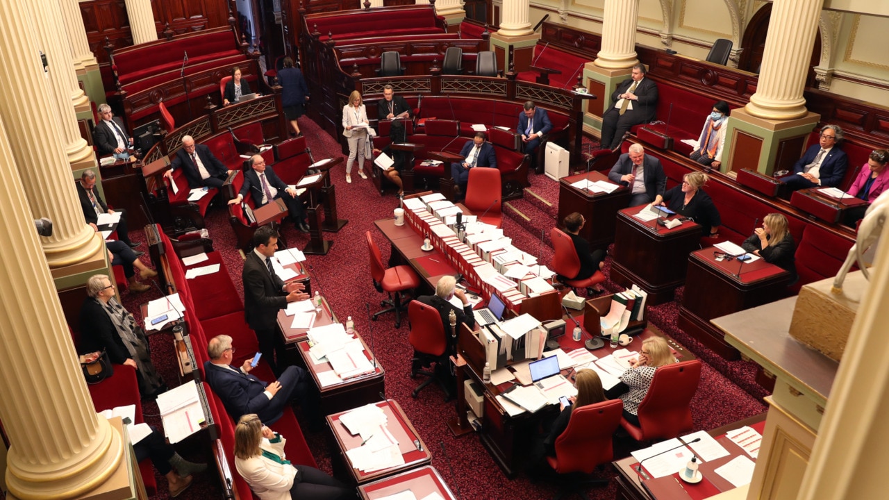 Victoria's pandemic bill set to pass following marathon debate in Upper House