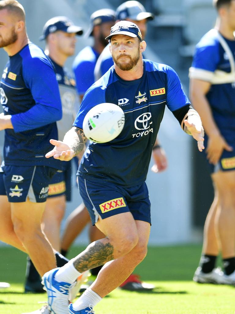 ✺Signed✺ 2020 NORTH QUEENSLAND COWBOYS NRL Card JOSH MCGUIRE