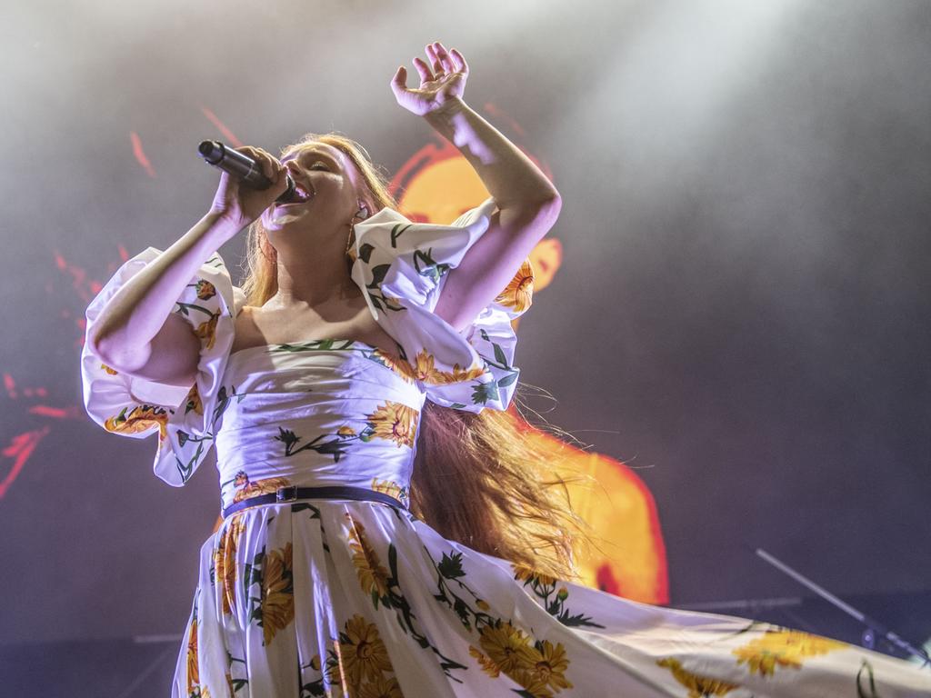 Friday nights headline act Vera Blue performs at the Toowoomba Carnival of Flowers Festival of Food and Wine. Friday, September 9, 2022. Picture: Nev Madsen.