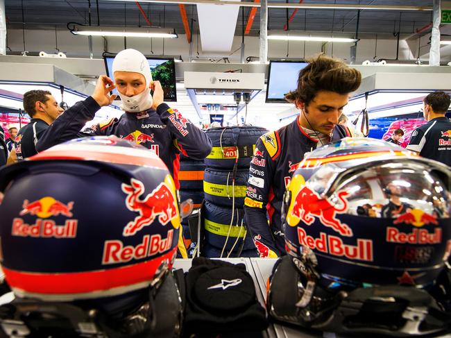 Drivers prepare in the garage before the 2016 SINGAPORE GRAND PRIX. Picture: Getty Images.