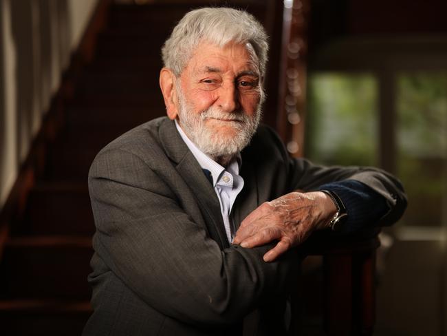 Barry Jones, 91, former Federal science minister.for Ageing Well story. Barry at home in Brunswick, in Melbourne. Picture: Alex Coppel.