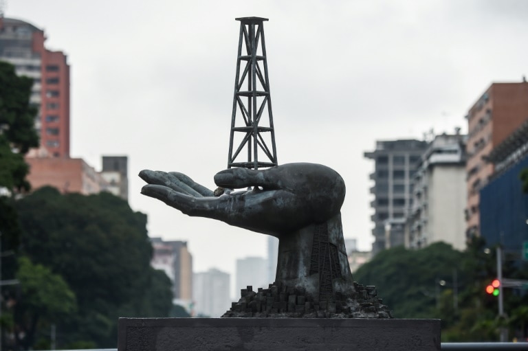 Stany Zjednoczone łagodzą sankcje nałożone na Wenezuelę naftowo-gazowe po porozumieniu wyborczym