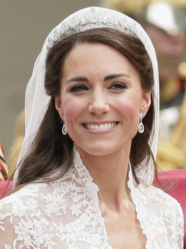 Kate wore the Cartier halo scroll tiara