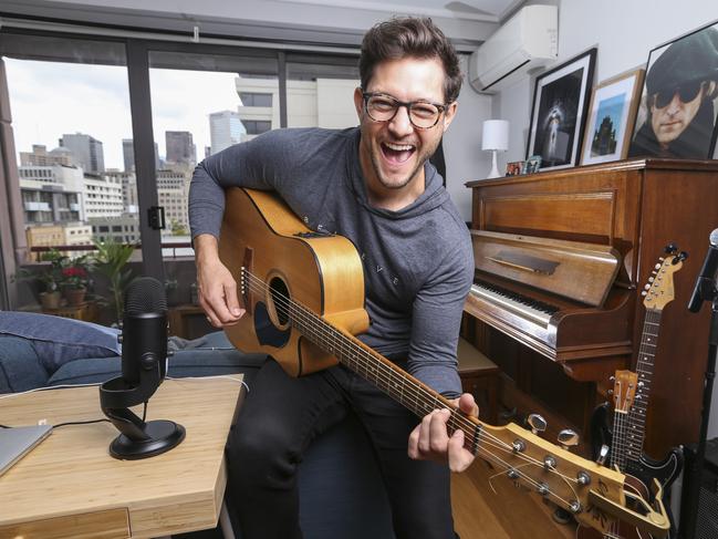 Actor and singer Rob Mills completed an online mental health first aid course while in lockdown. Picture: Wayne Taylor