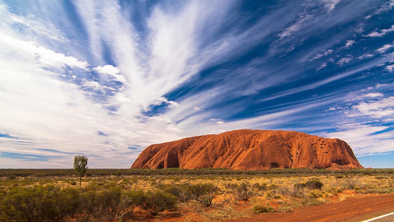 Uluru. Picture: Photoholgic