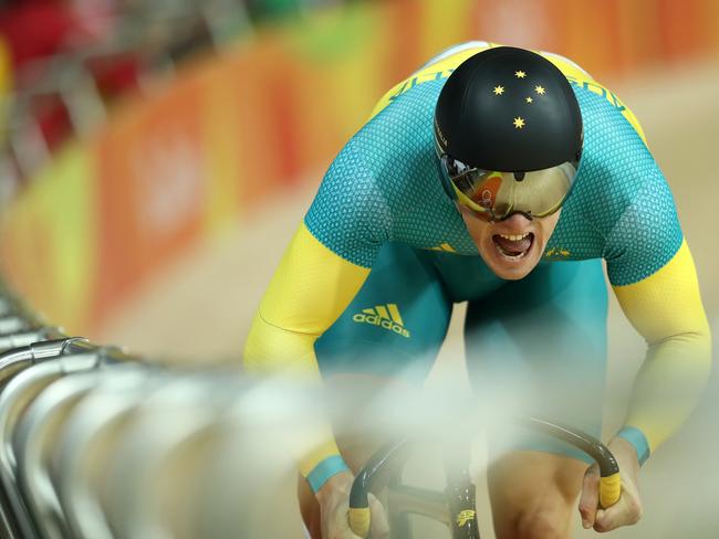 RIO DE JANEIRO, BRAZIL - AUGUST 12: Matthew Glaetzer of Australia competes in the Men's Sprint Qualifying on Day 7 of the Rio 2016 Olympic Games at the Rio Olympic Velodrome on August 12, 2016 in Rio de Janeiro, Brazil. (Photo by Julian Finney/Getty Images)