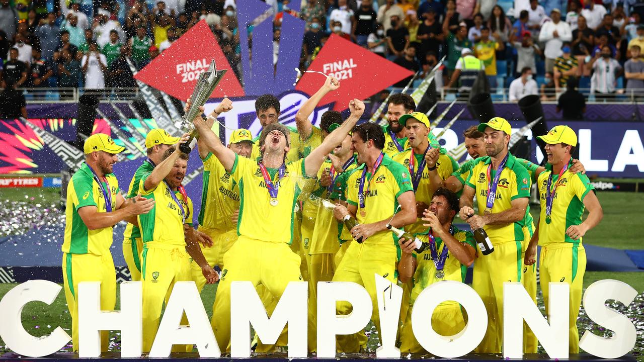 Mitchell Marsh lifts the ICC Men's T20 World Cup Trophy with his teammates following their T20 World Cup final match win over New Zealand at Dubai International Stadium. Photo: Getty Images