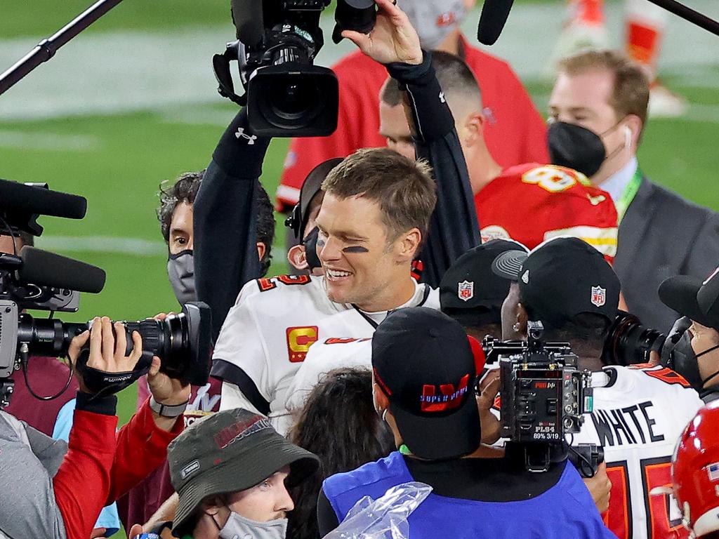 Tom Brady Will Step Into Fox Broadcast Booth After He Retires