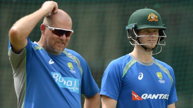 Aussie assistant coach David Saker and Steve Smith.