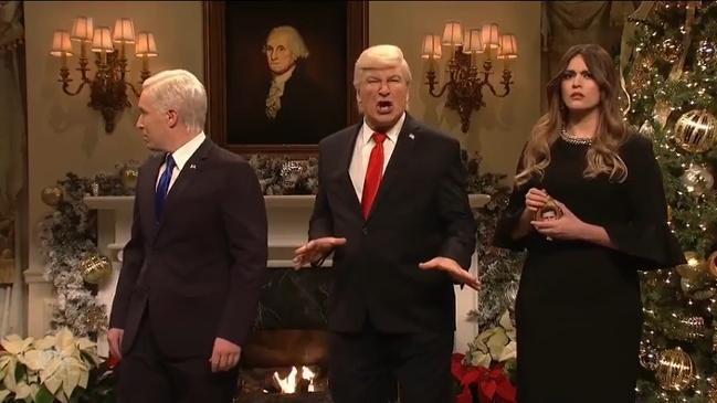 Alec Baldwin kicks Omarosa out of the White House as Donald Trump