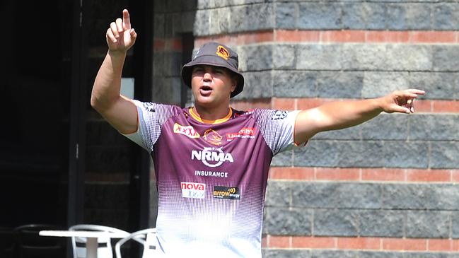 Did Anthony Seibold have a slogan too? (AAP image/John Gass)