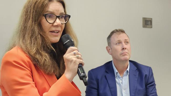 The Toowoomba Chamber of Commerce's Meet the Candidates forum for Groom at The Oaks Hotel. Independent Suzie Holt and LNP's Garth Hamilton.