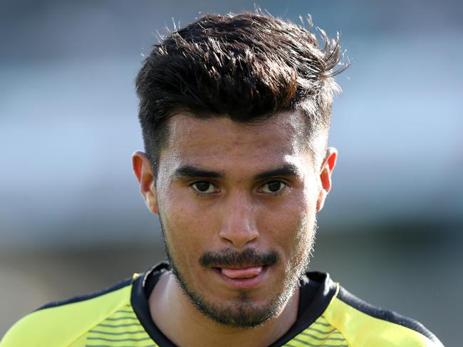 GOSFORD, AUSTRALIA - MARCH 08: Ulises Davila of Wellington Phoenix during the round 222 A-League match between the Central Coast Mariners and the Wellington Phoenix at Central Coast Stadium on March 08, 2020 in Gosford, Australia. (Photo by Tony Feder/Getty Images)