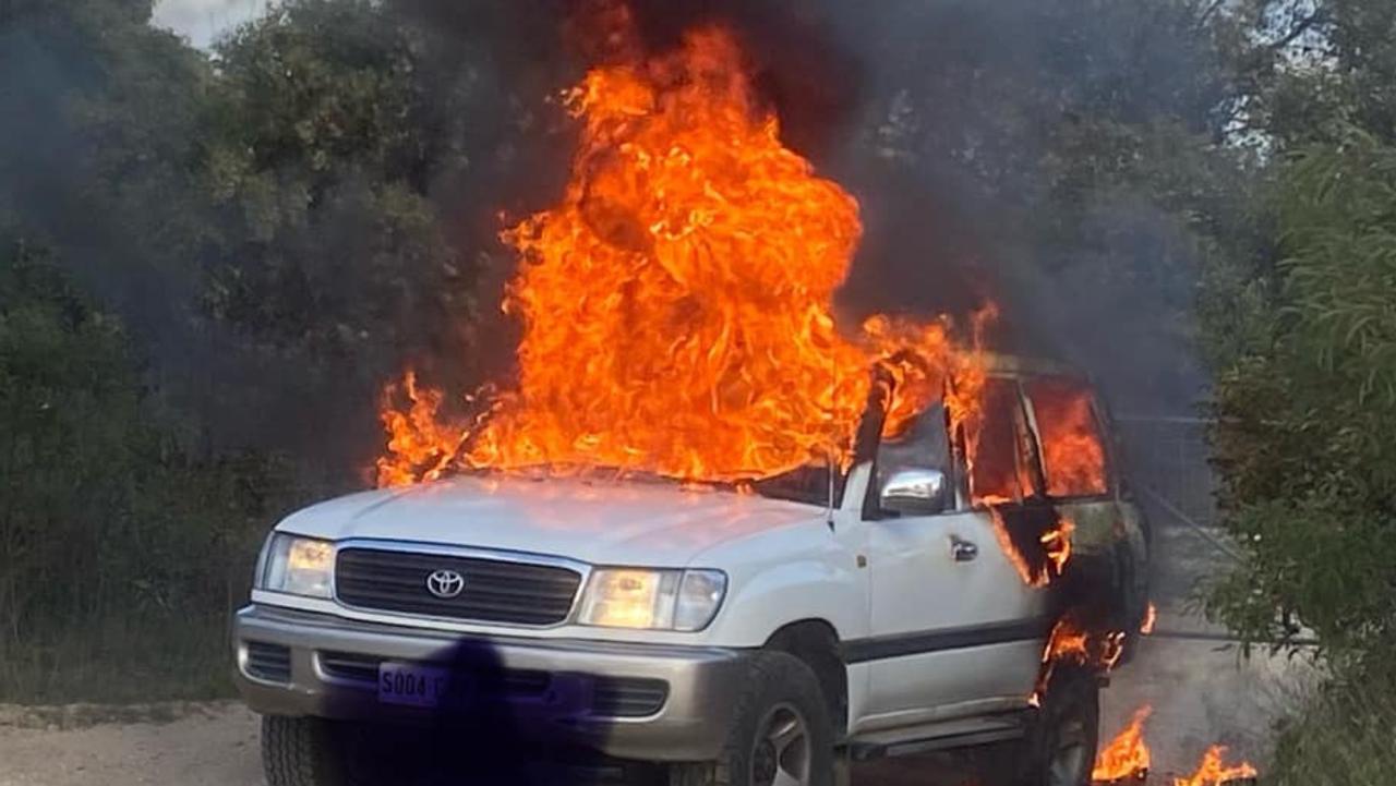 Car bursts into flames near tourist spot