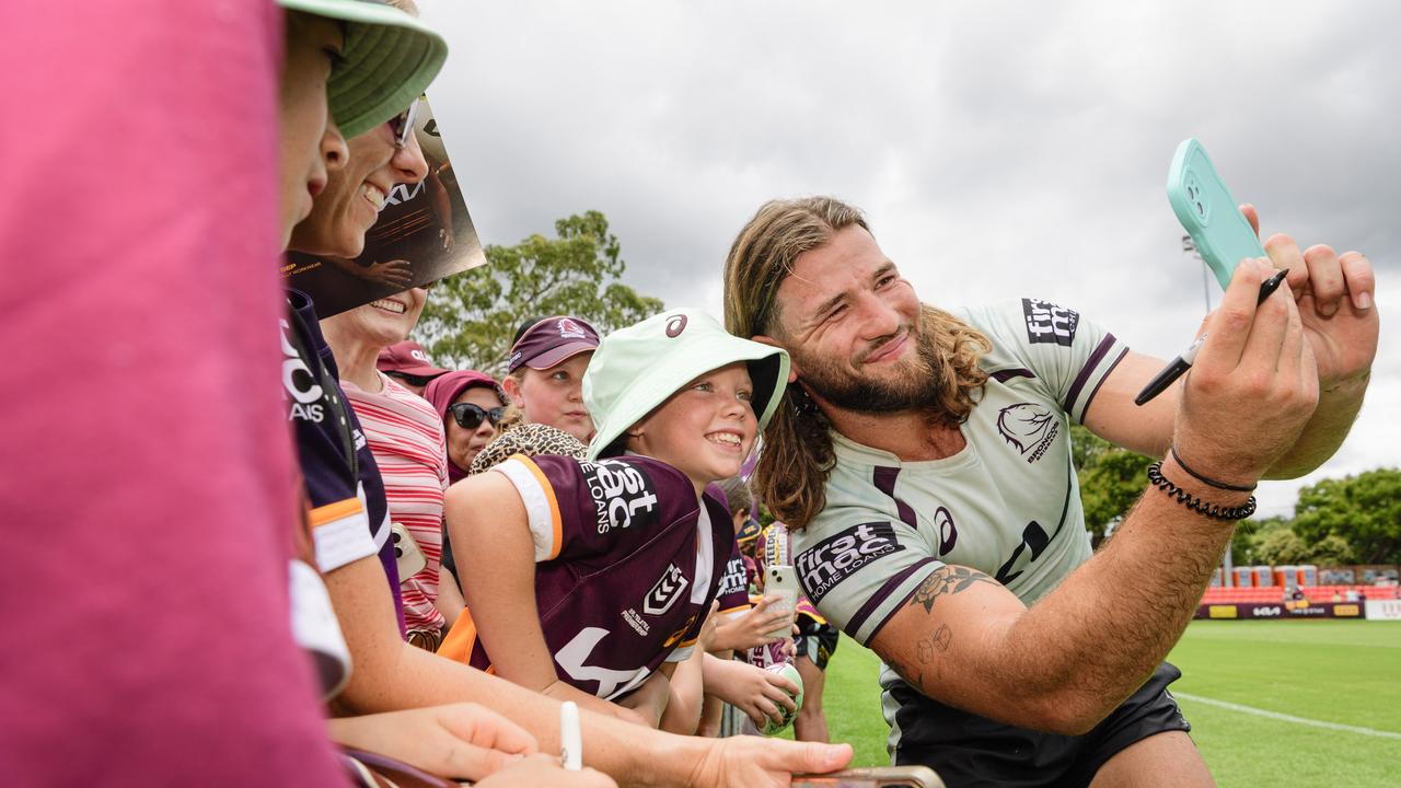 Addison Shyhun gets a selfie with Patrick Carrigan at the Brisbane Broncos Captain's Run and Toowoomba Fan Day at Toowoomba Sports Ground, Saturday, February 15, 2025. Picture: Kevin Farmer